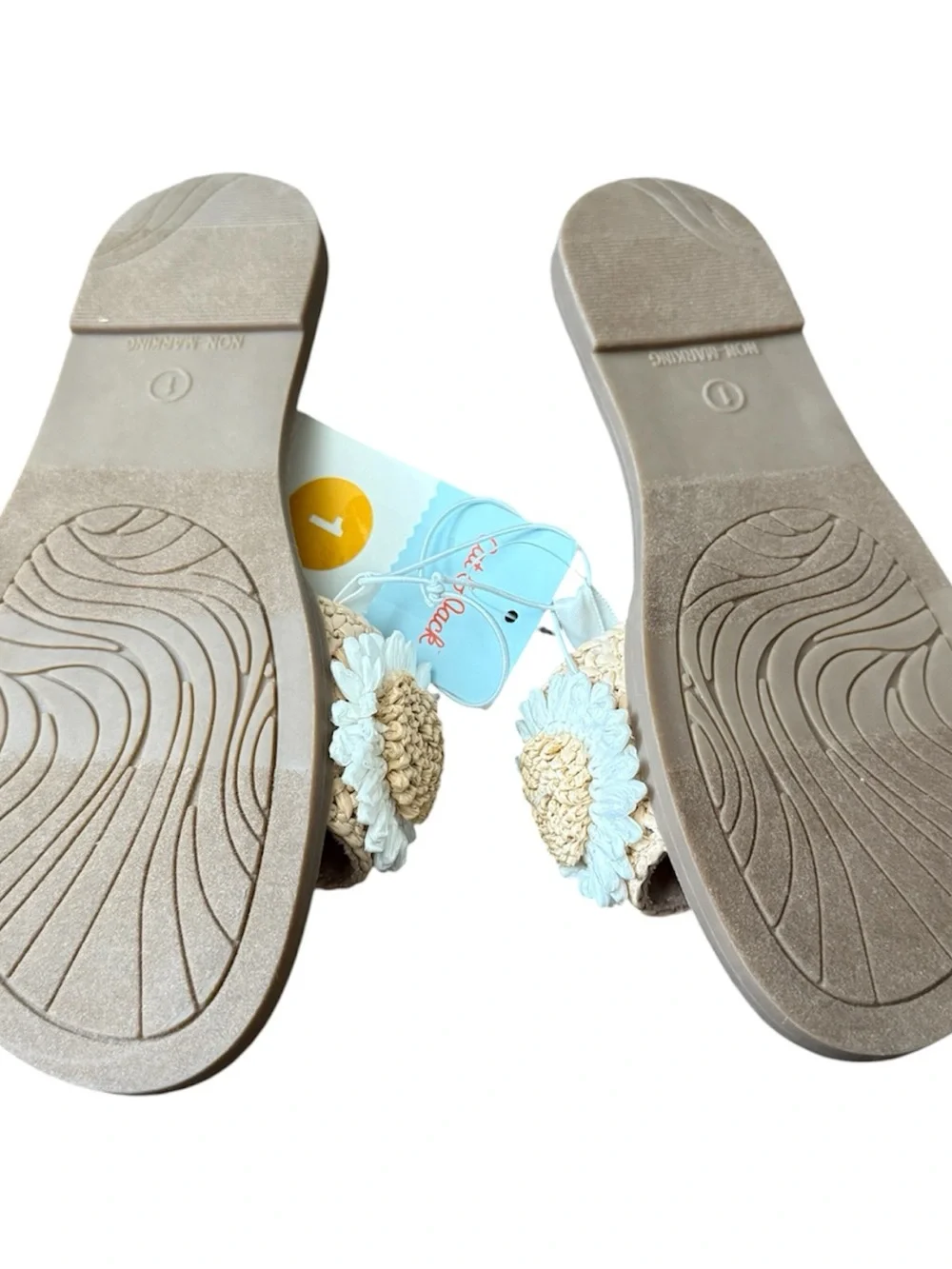 Embroidered Daisy Slide Sandals - Tan & White